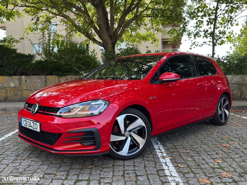VW Golf GTI Performance BlueMotion DSG - 1