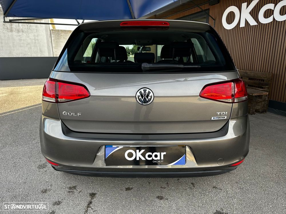 VW Golf 1.6 TDI Confortline - 15
