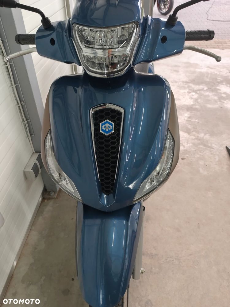 Piaggio Medley - 10