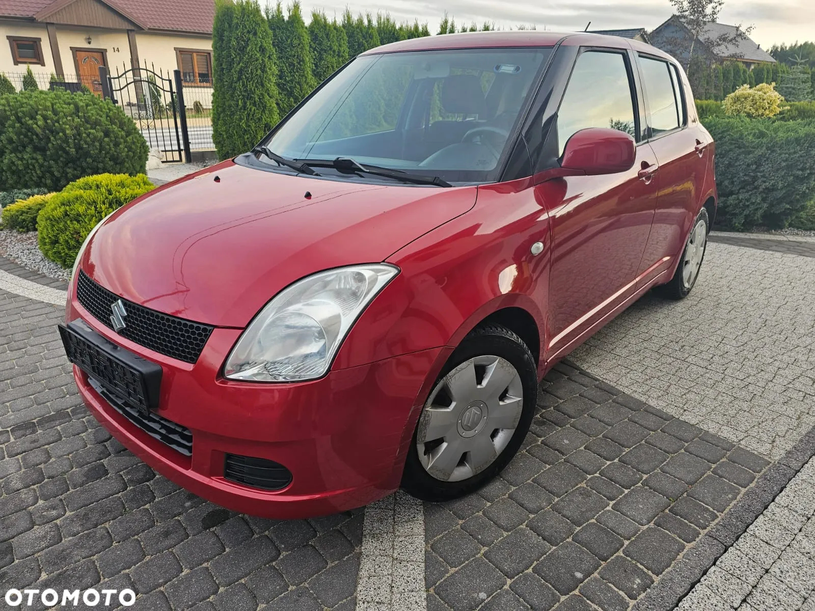 Suzuki Swift - 3
