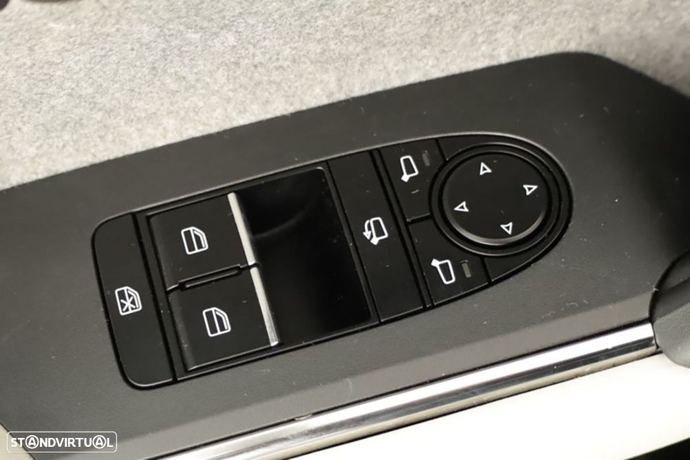 Mazda MX-30 e-SKYACTIV Exclusve-Line - 21
