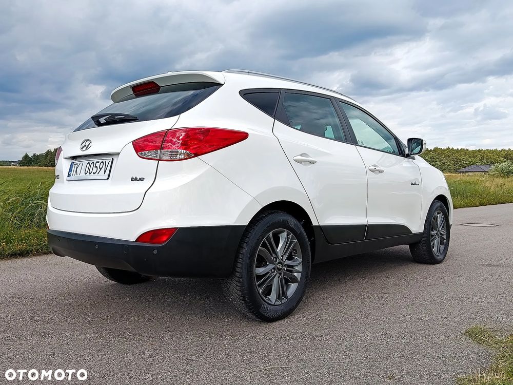 Hyundai ix35 1.7 CRDi 2WD blue Finale Silver - 4