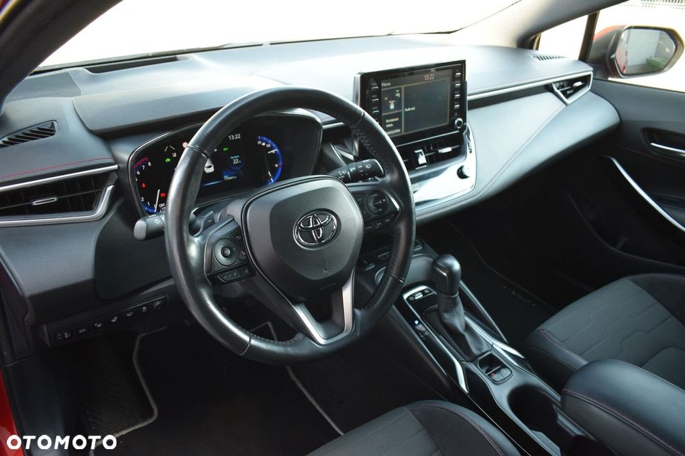 Toyota Corolla - 12