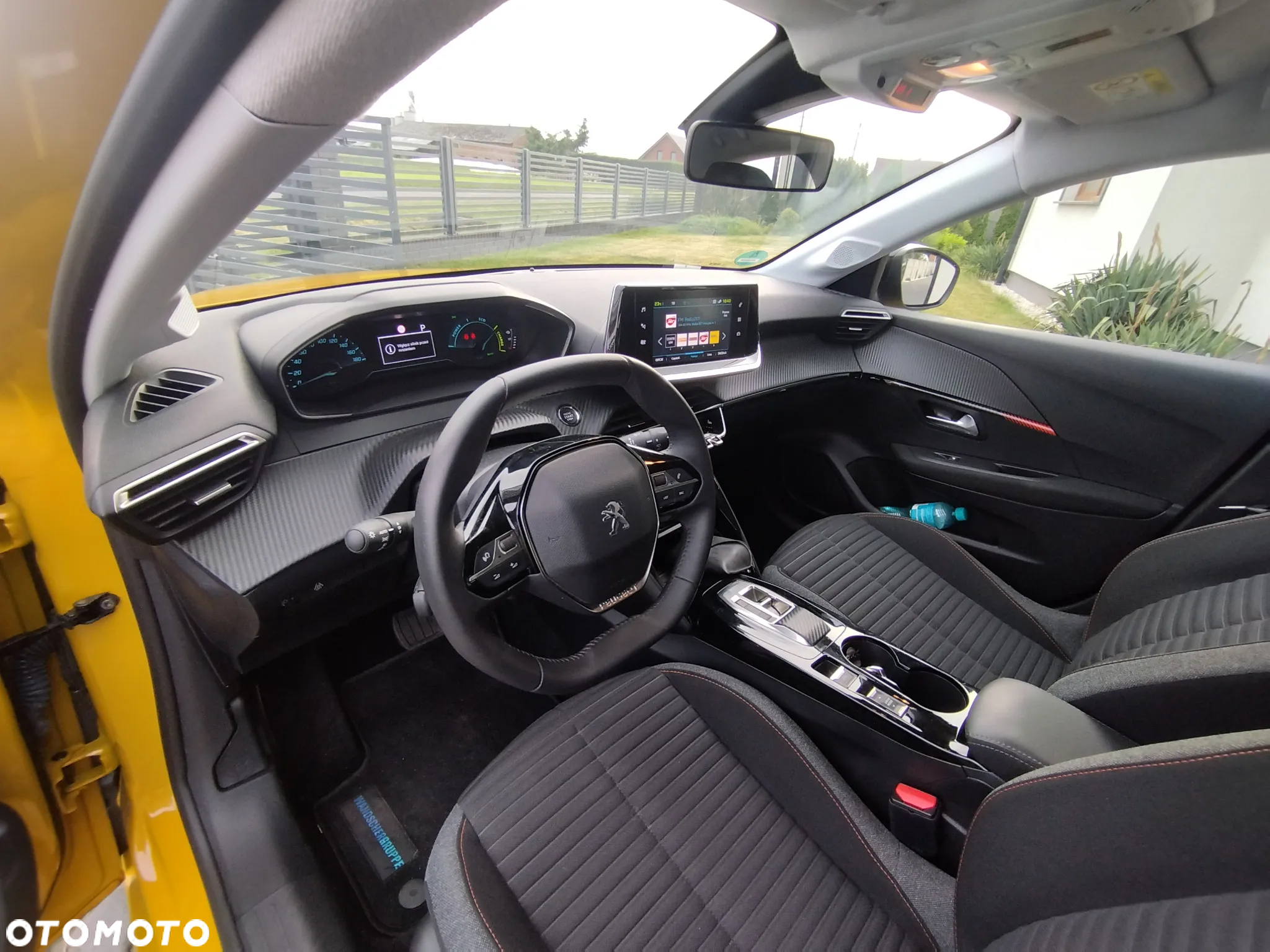 Peugeot 208 e-208 Active Pack - 12