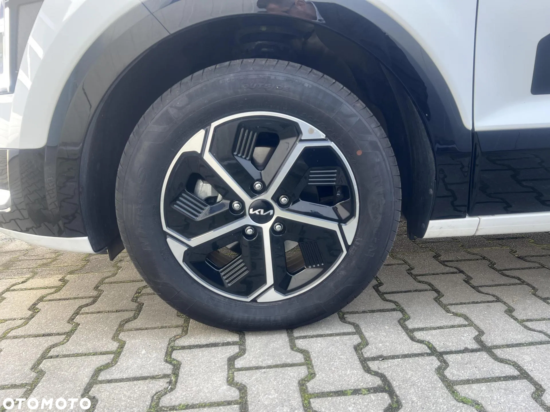 Kia Niro 1.6 GDI Hybrid L - 18