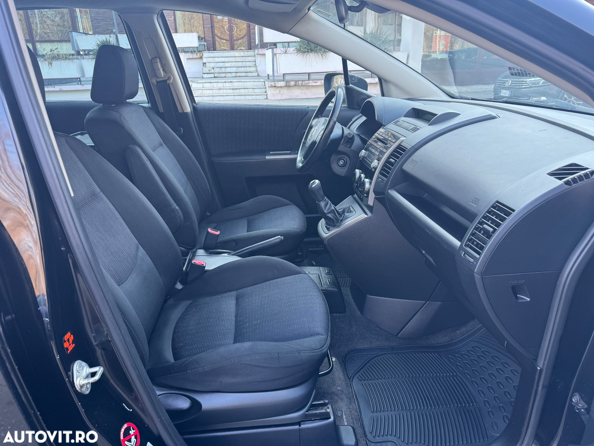 Mazda 5 2.0 CD DPF Active - 17