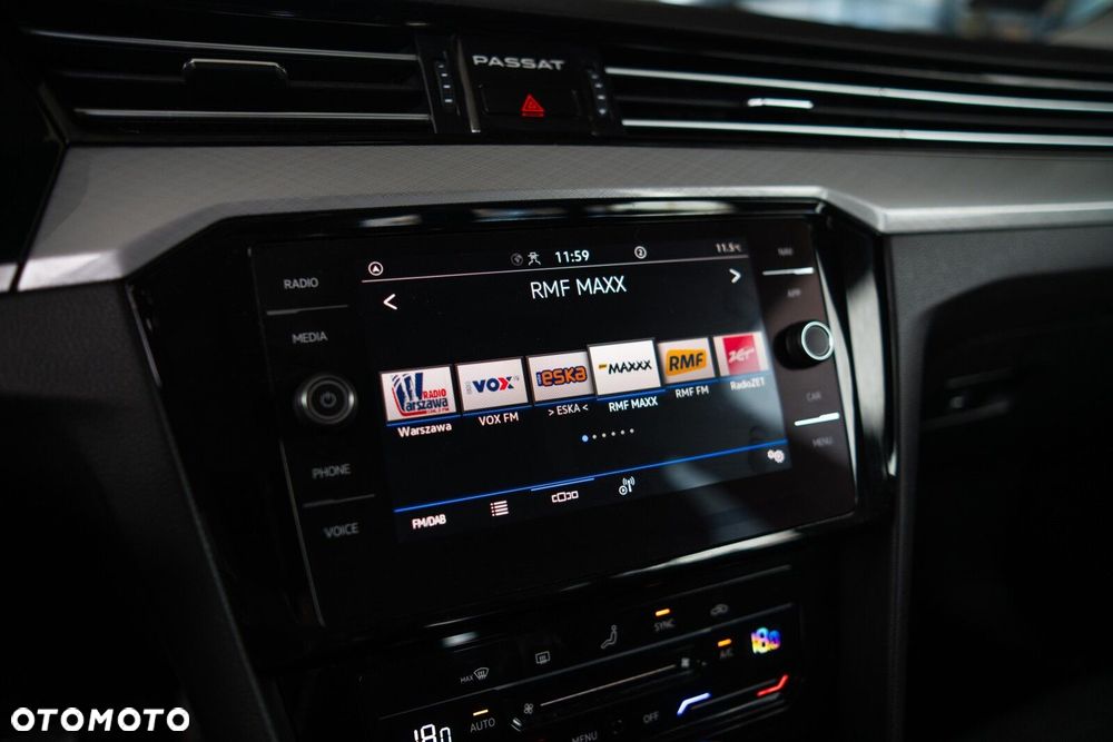 Volkswagen Passat 1.5 TSI EVO Business DSG - 12