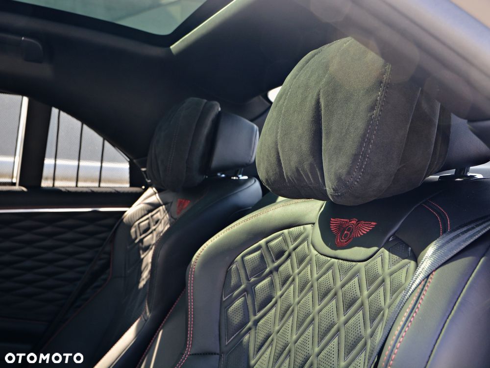 Bentley Flying Spur - 34