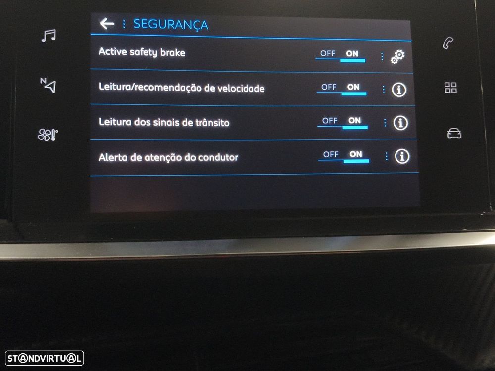 Peugeot 2008 1.2 PureTech GT Line EAT8 - 36