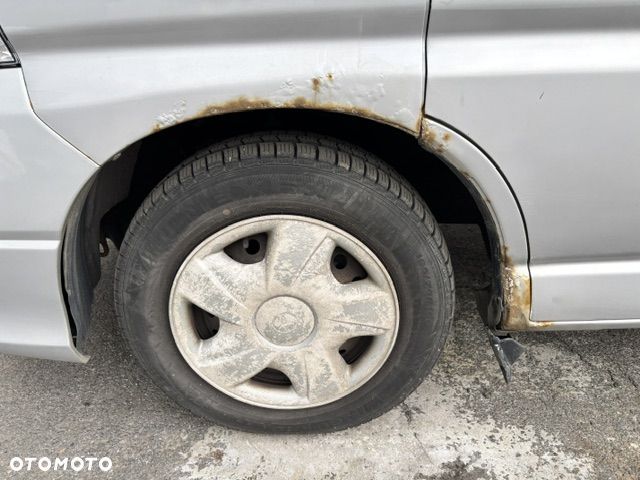 Toyota Hiace - 12