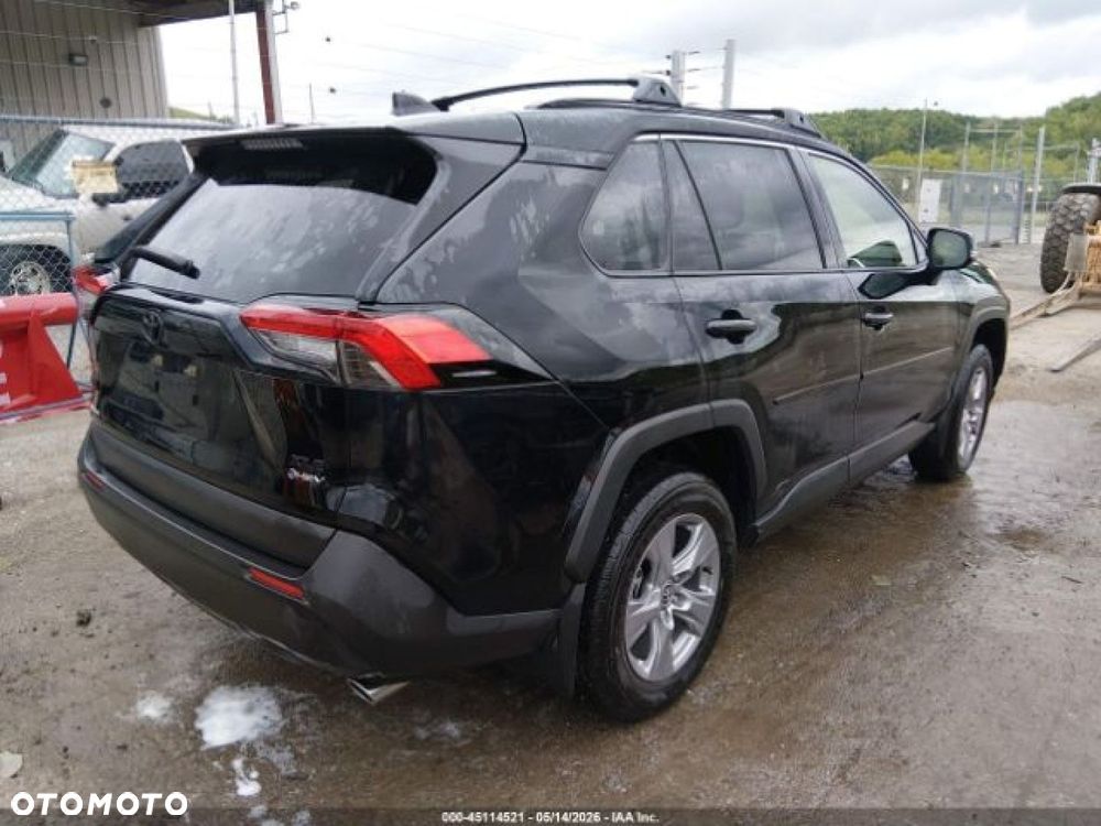 Toyota RAV4 - 4