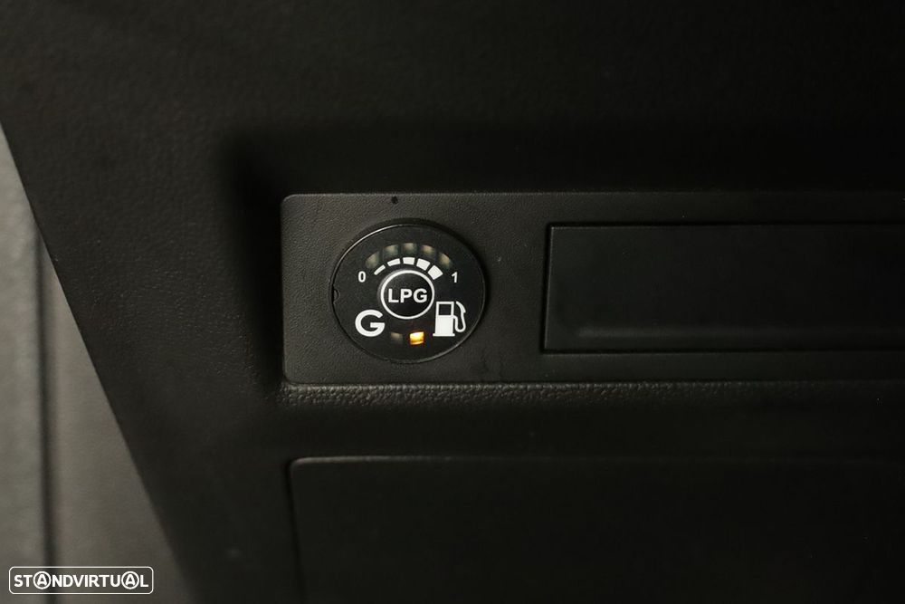 Renault Captur 1.0 TCe Techno Bi-Fuel - 21