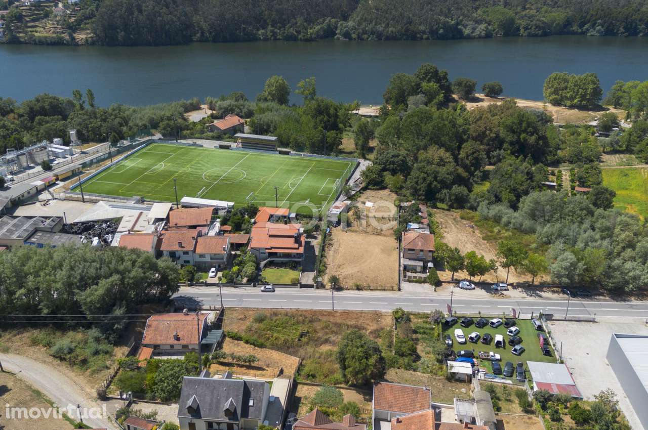 Terreno Urbanizável com 1.800m2 em Melres, Gondomar - Grande imagem: 2/11