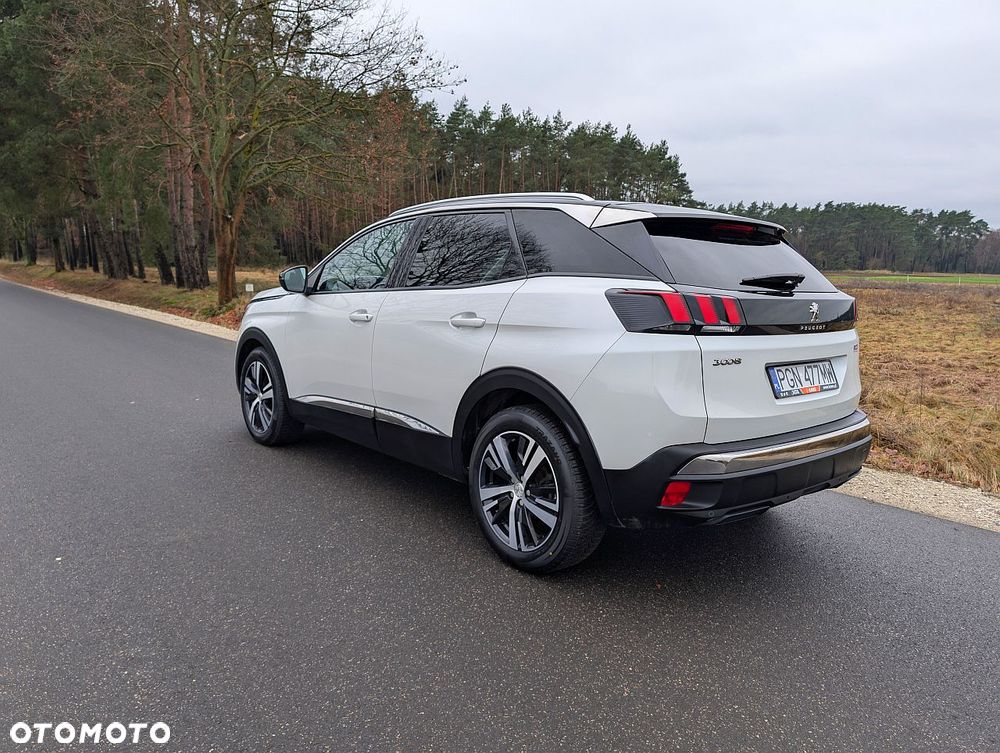 Peugeot 3008 PureTech 130 Stop & Start GPF Allure - 15