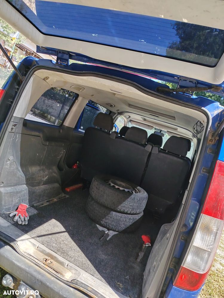 Mercedes-Benz Vito - 10
