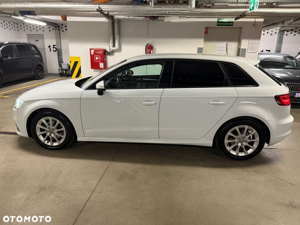 Audi A3 Sportback 1.6 TDI - 2