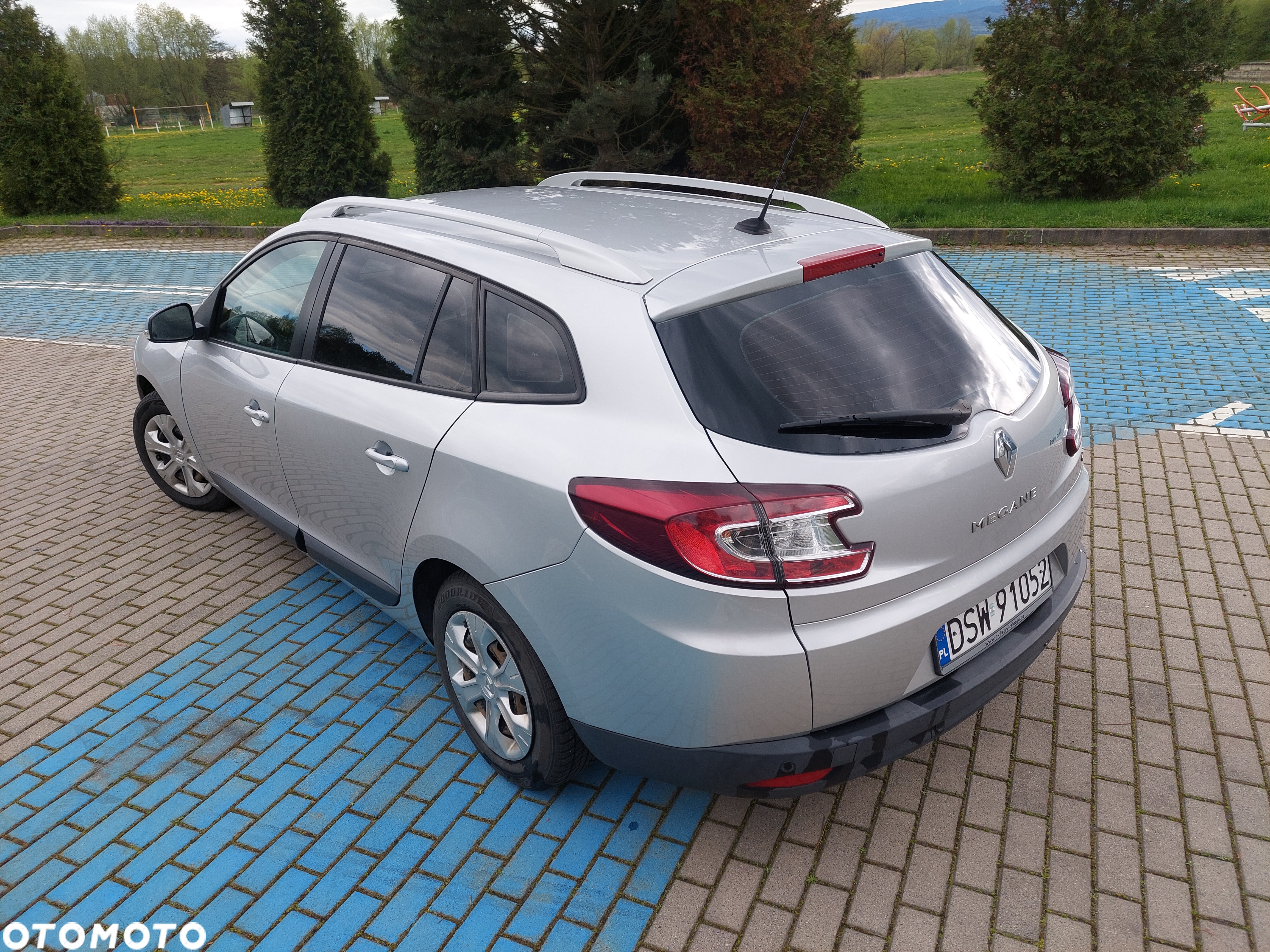 Renault Megane dCi 110 FAP Dynamique - 4