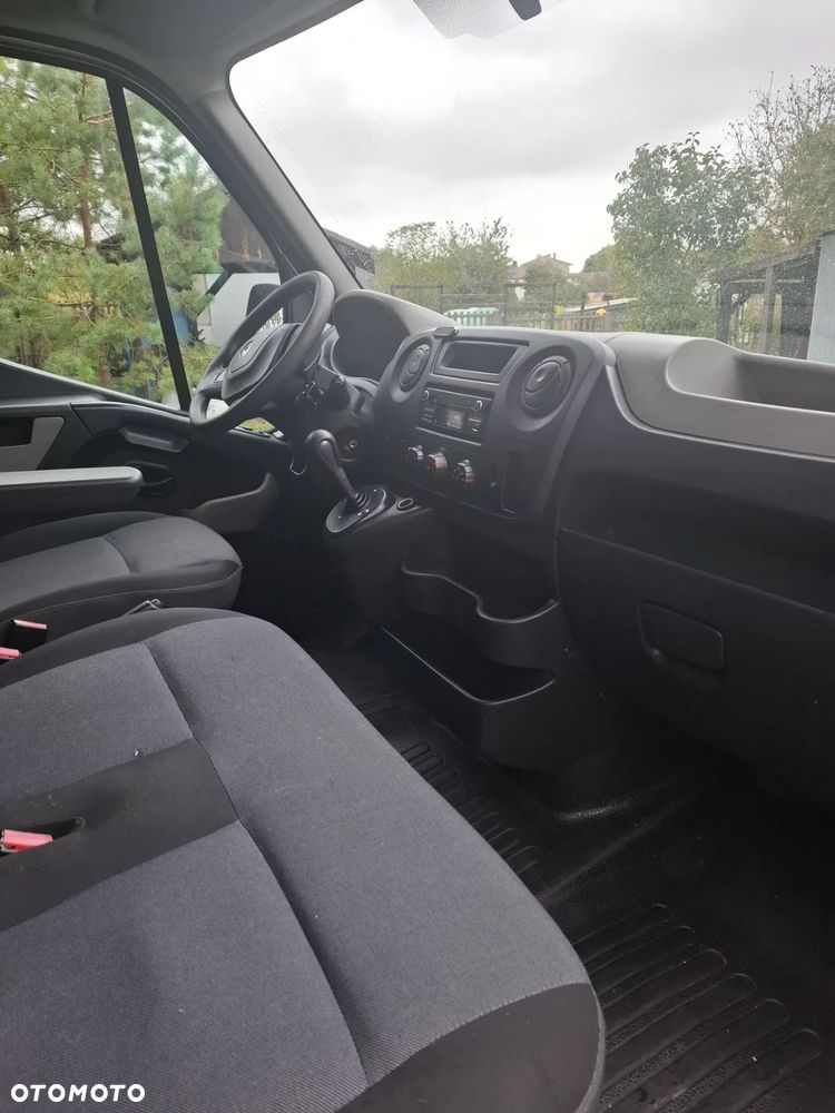 Renault Master III - 10