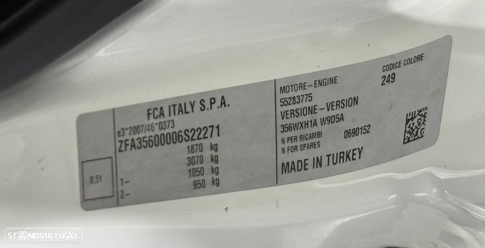 Fiat Tipo Station Wagon 1.3 M-Jet Lounge - 48