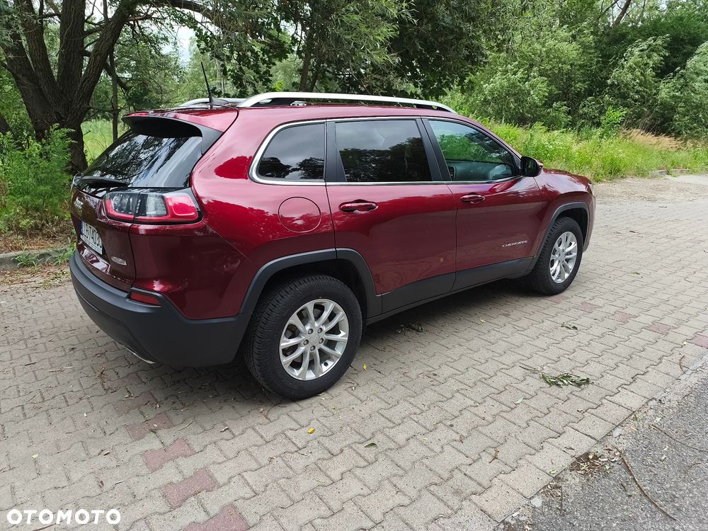 Jeep Cherokee - 9