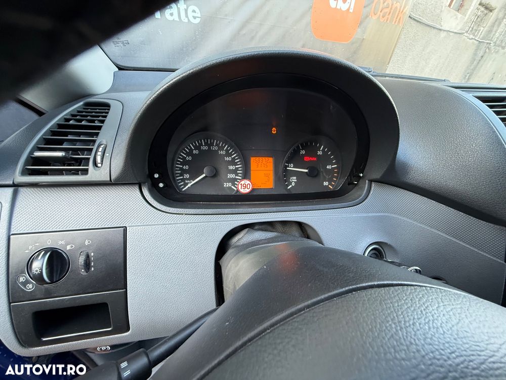 Mercedes-Benz Vito - 9