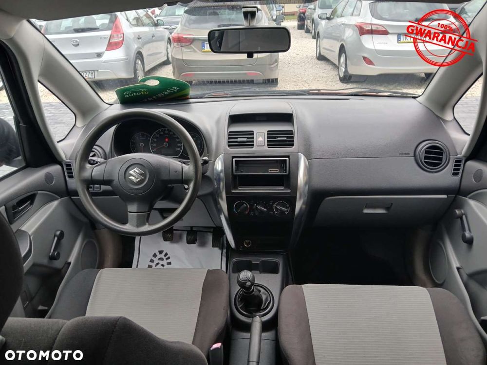 Suzuki SX4 - 27