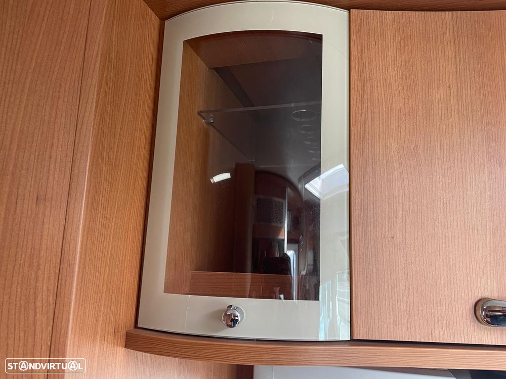 Pilote Explorateur G742 c/Cama Central - Autocaravana - 25