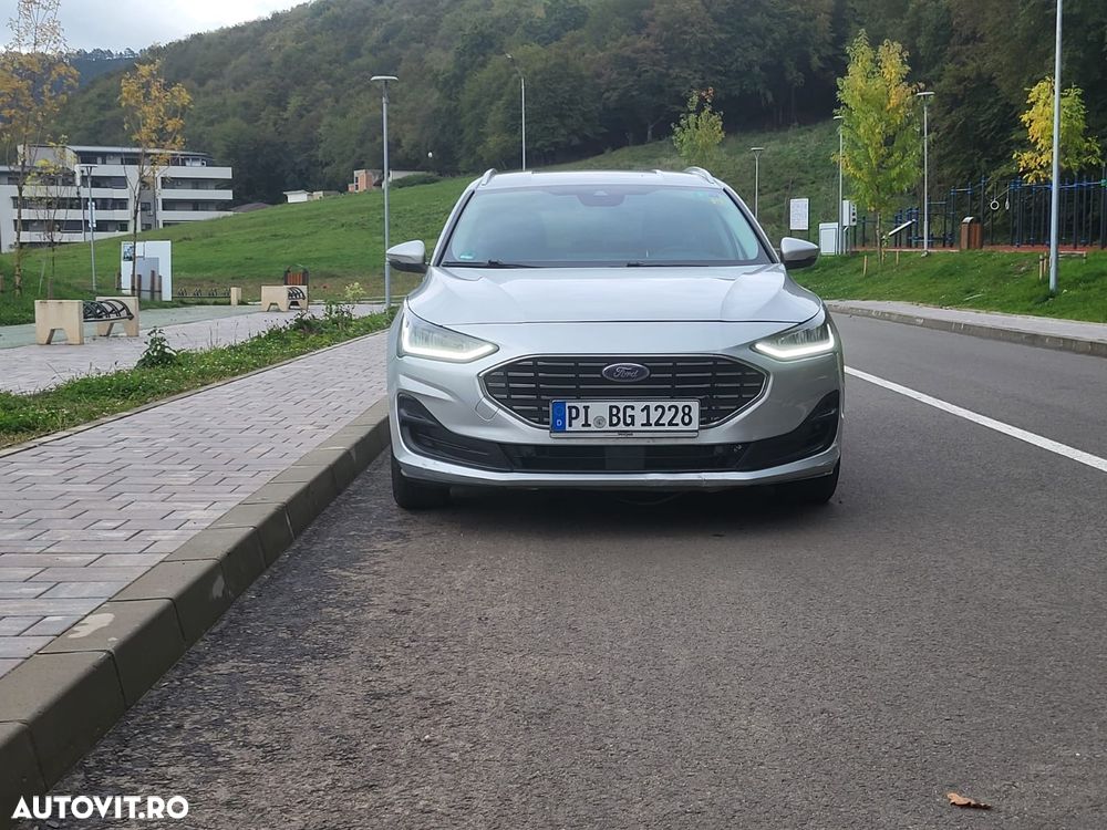 Ford Focus 1.5 EcoBlue Start-Stopp-System Aut. TITANIUM - 2
