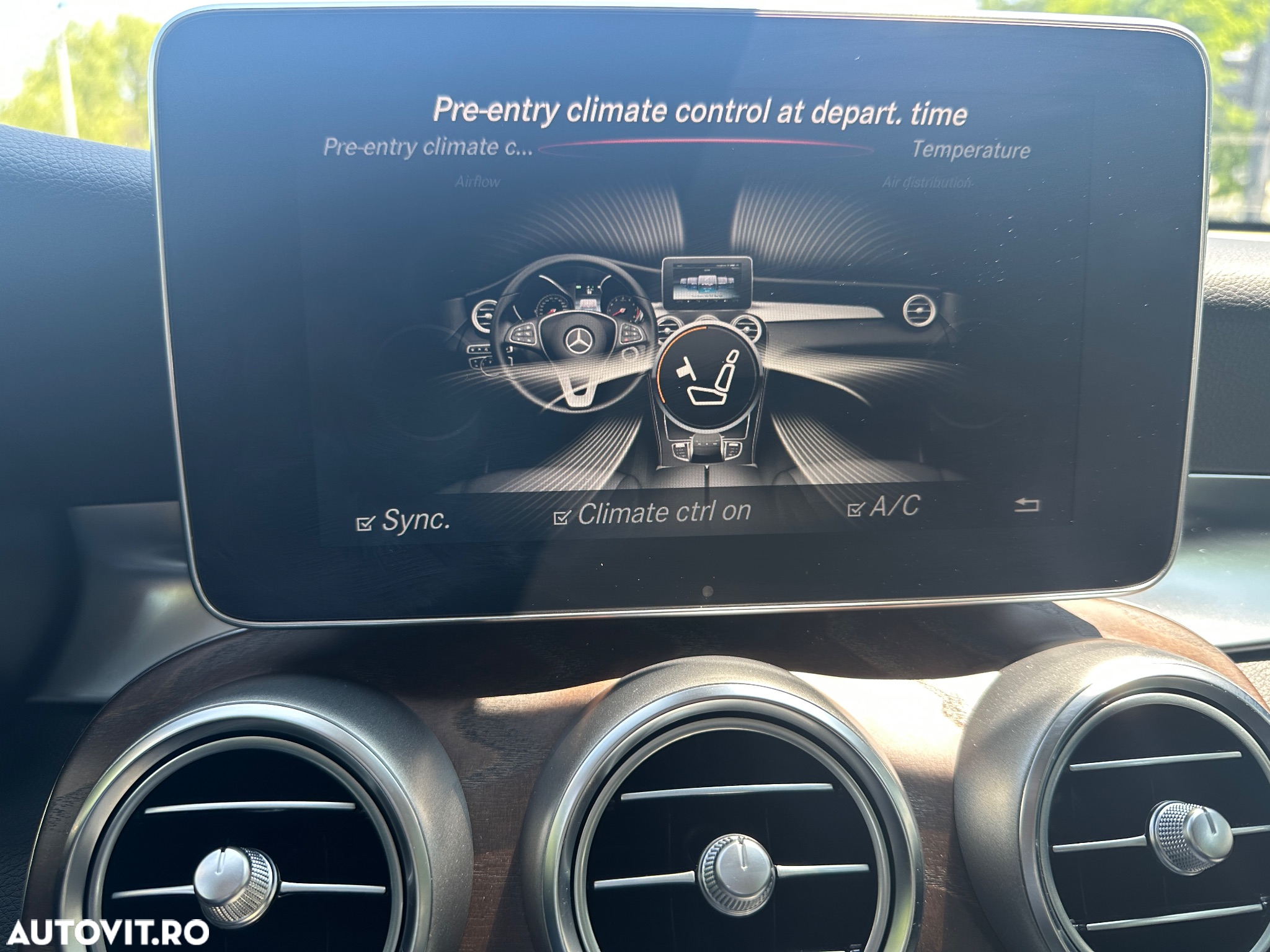 Mercedes-Benz GLC 350 e 4Matic 7G-TRONIC Exclusive - 26