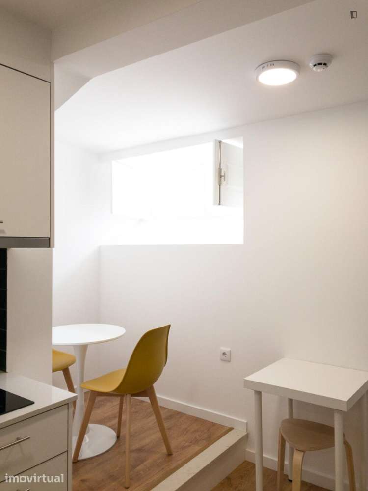 Estúdio - localizado em Bairro do Sol Coimbra - Grande imagem: 4/6