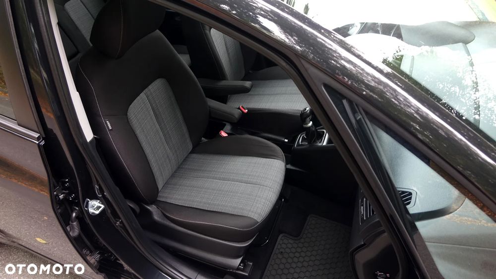 Kia Venga 1.6 CRDi 128 Black Collection - 13