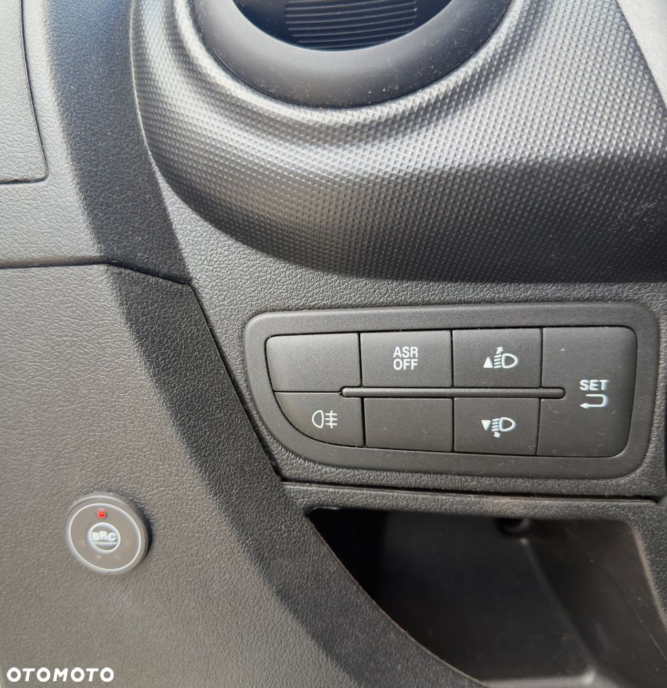 Fiat Fiorino 1.4 Easy - 12