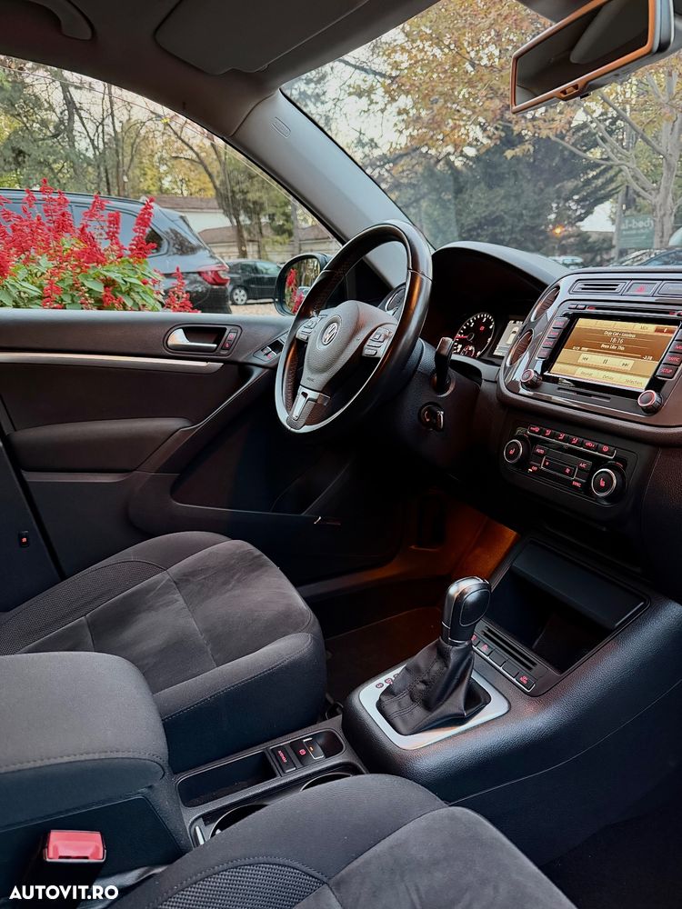 Volkswagen Tiguan 2.0 TDI 4Motion DSG Track & Field - 17