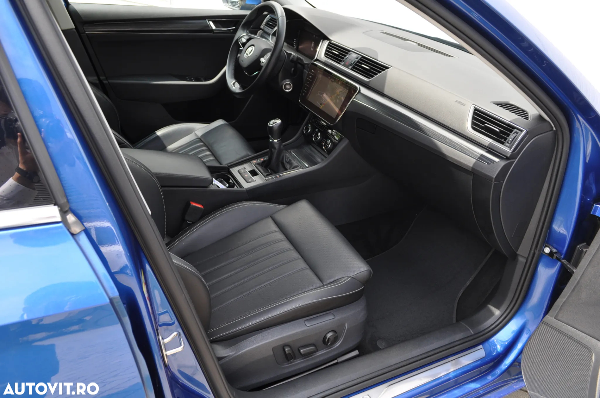 Skoda Superb 2.0 TDI Style - 23