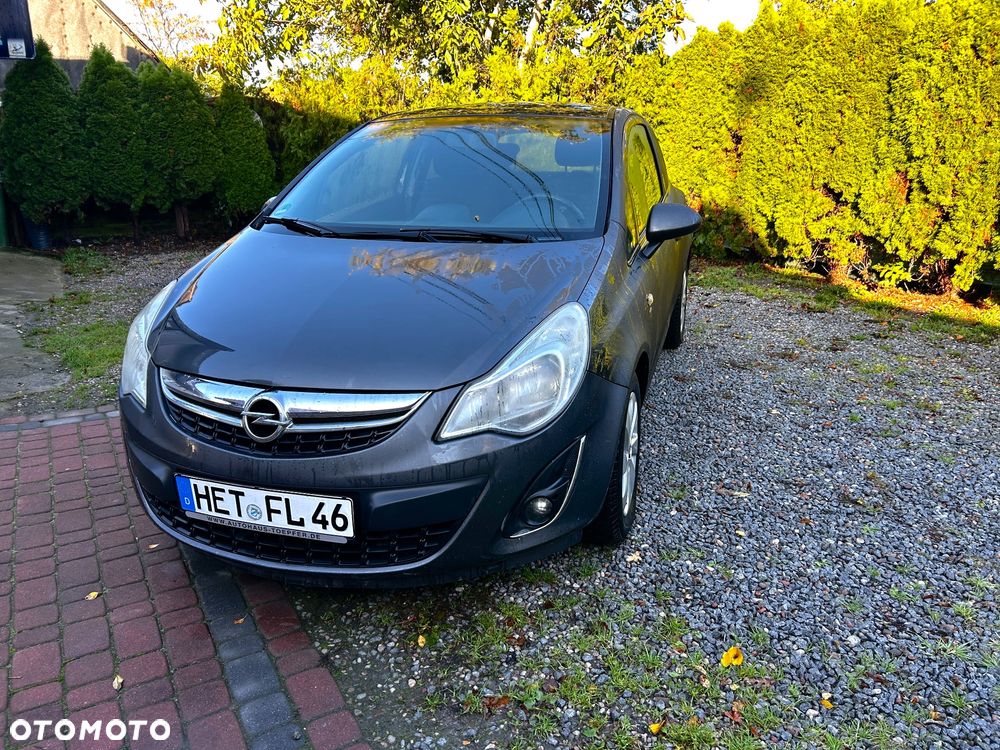 Opel Corsa 1.4 16V Active - 4