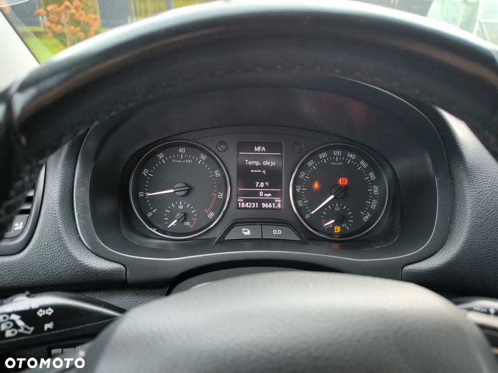 Skoda Roomster 1.2 TSI Active PLUS EDITION - 18