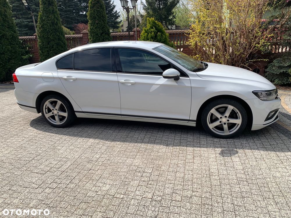 Volkswagen Passat 2.0 TDI EVO Elegance - 7