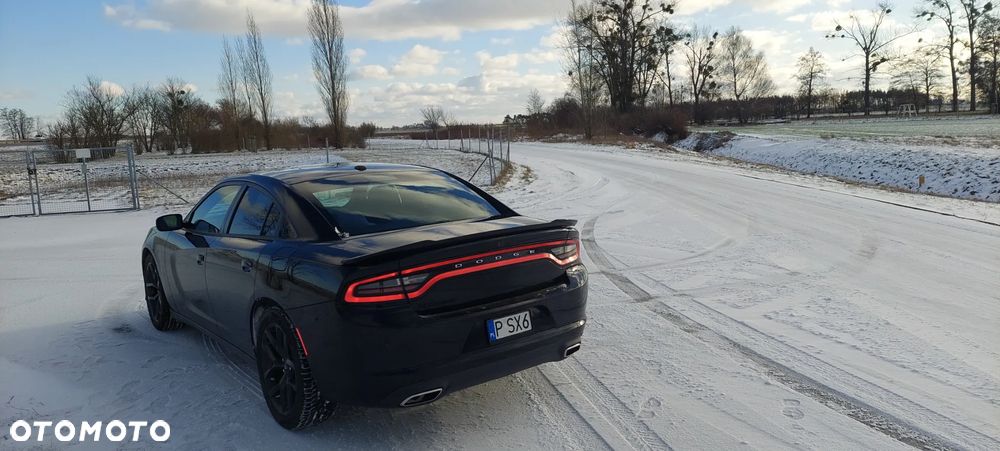 Dodge Charger - 3