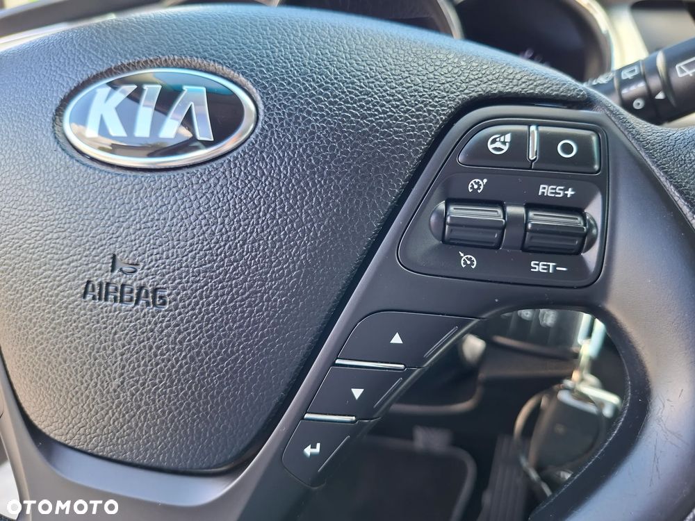 Kia Ceed 1.4 CVVT ISG Dream Team Edition - 19