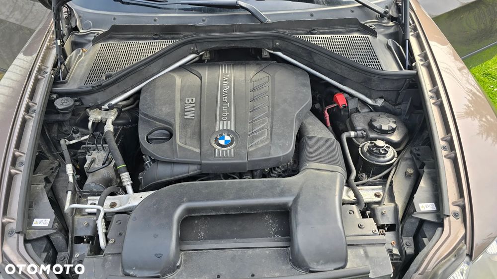 BMW X5 4.0d xDrive - 9