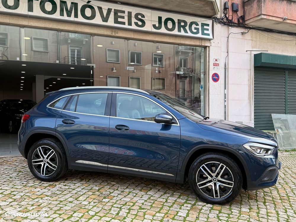 Mercedes-Benz GLA 180 d 8G-DCT Progressive - 4