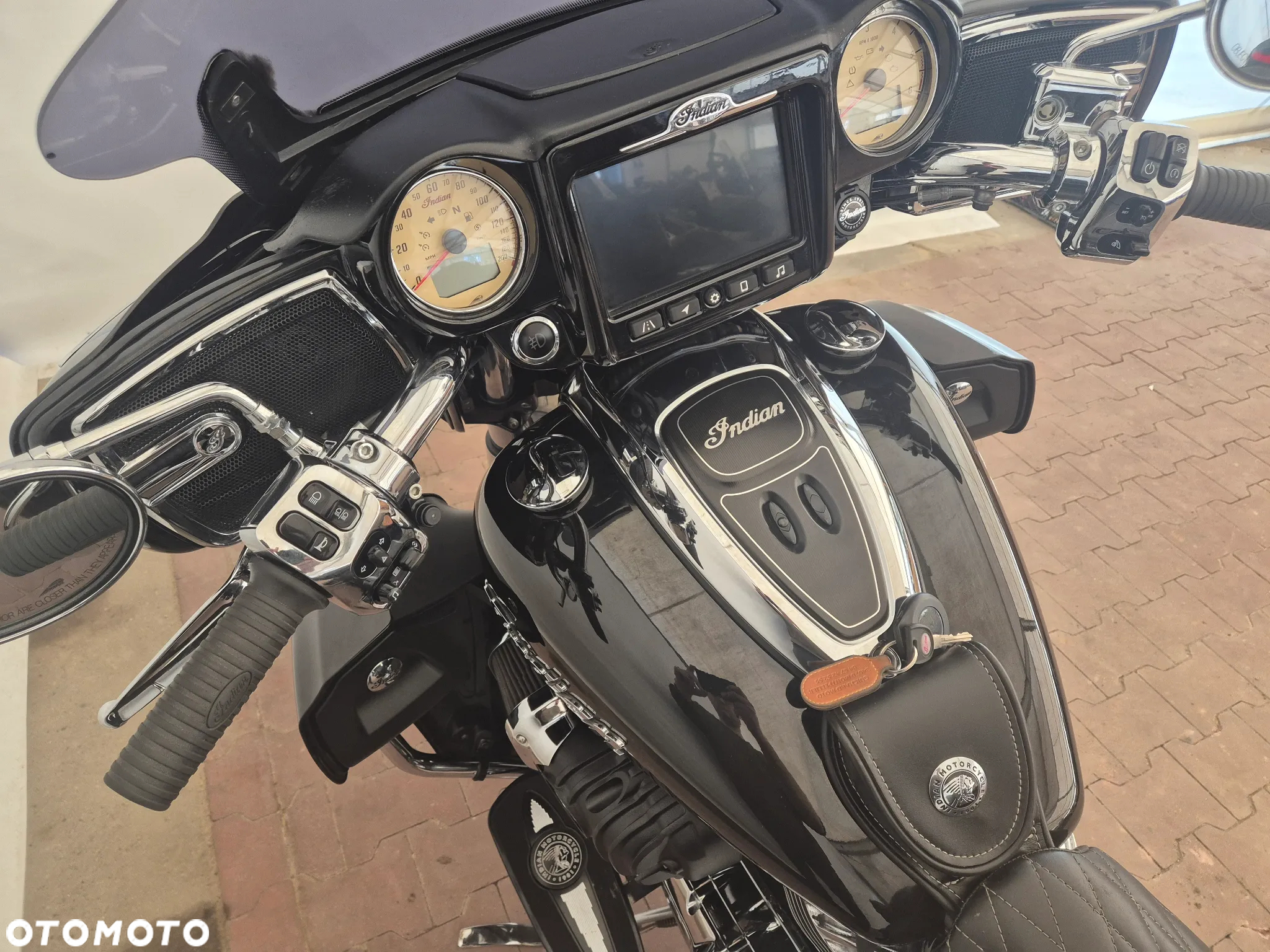 Indian Roadmaster - 24