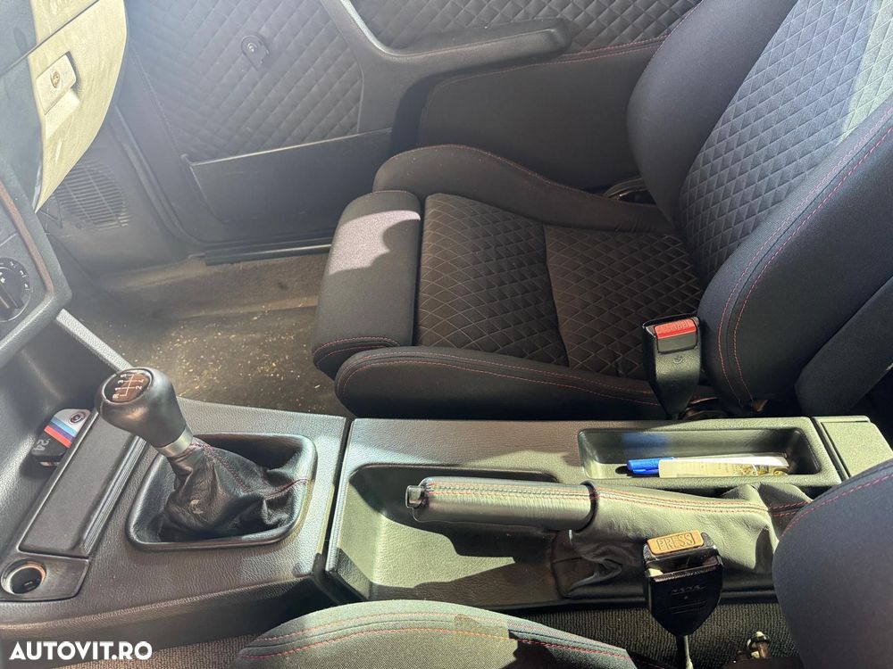 BMW Seria 3 - 12