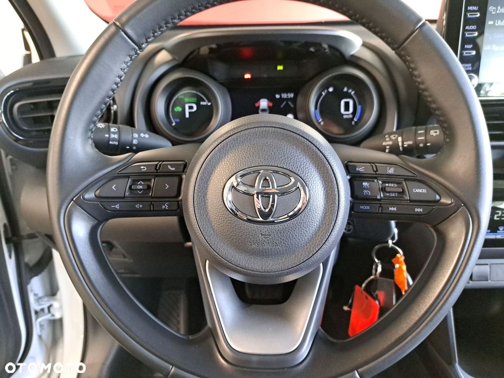 Toyota Yaris Cross Hybrid 1.5 Comfort - 30