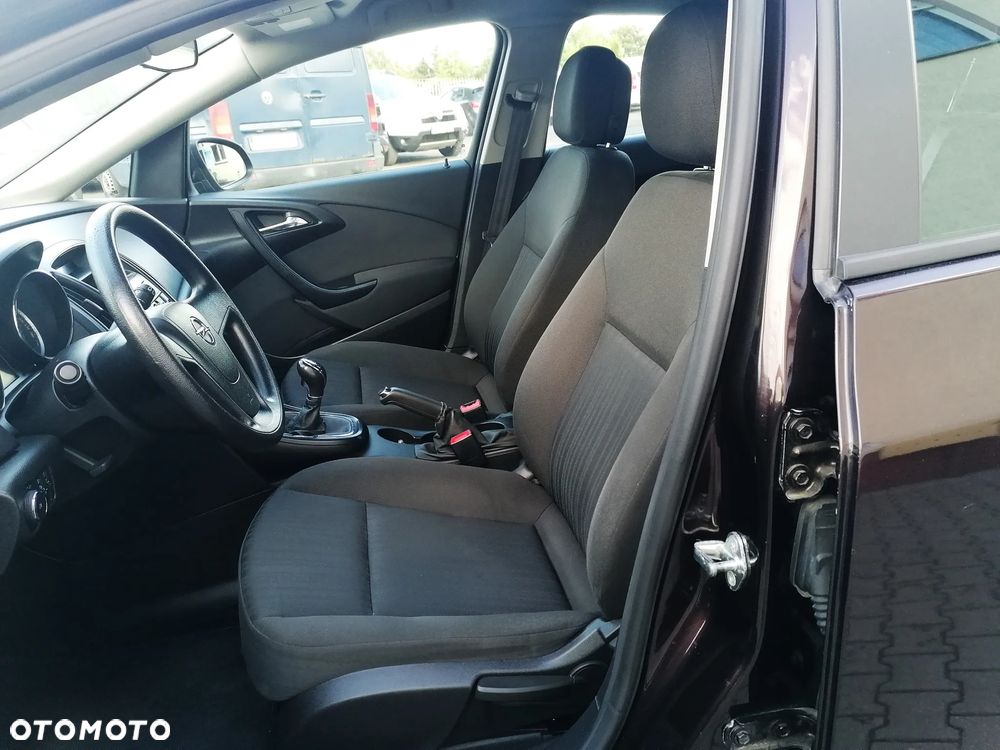 Opel Astra - 12