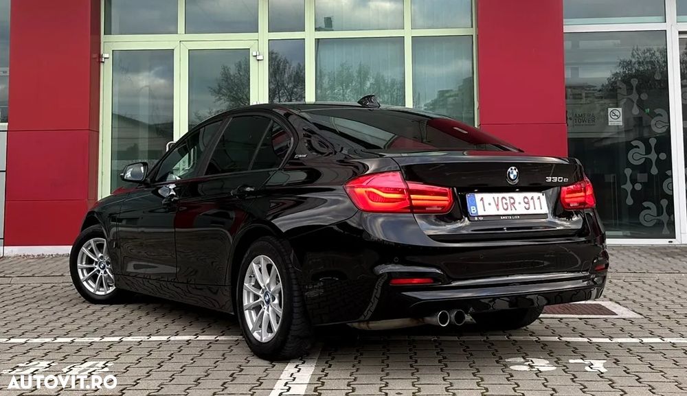 BMW Seria 3 330e iPerformance Advantage - 4