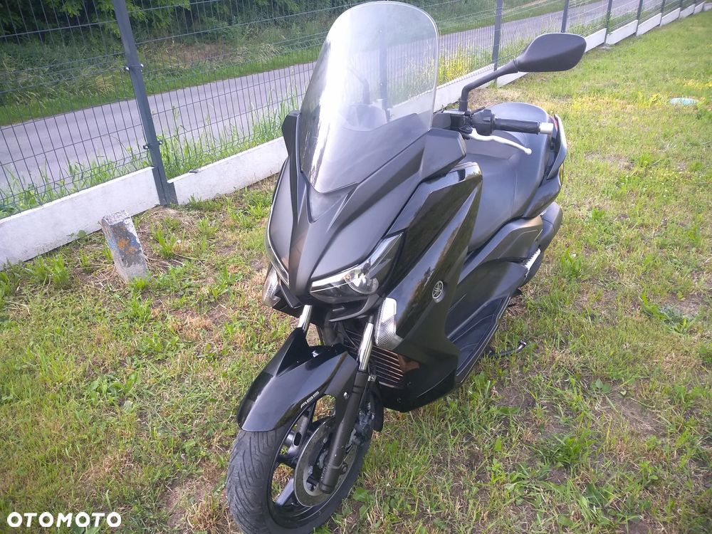 Yamaha X-max - 17