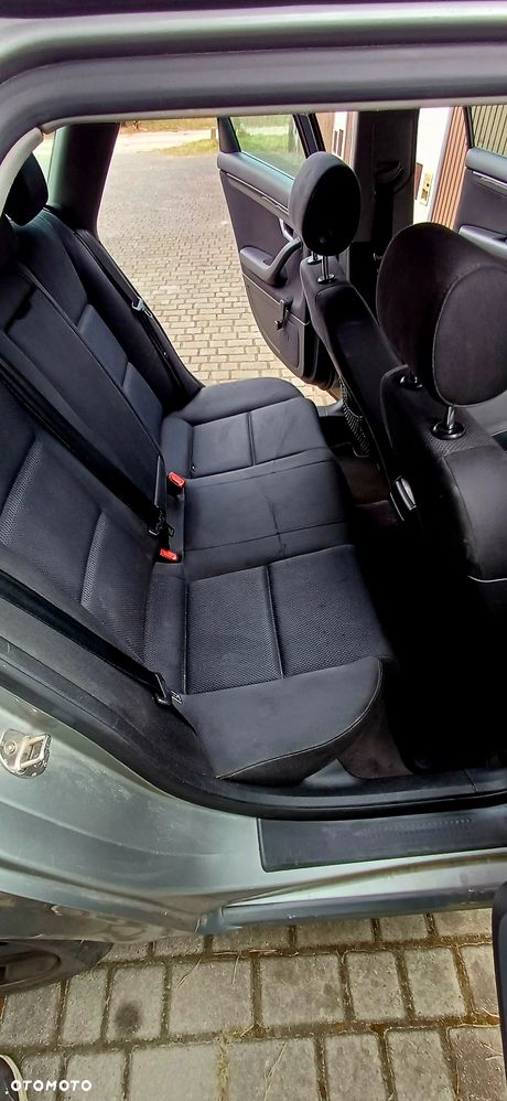 Audi A4 Avant - 8