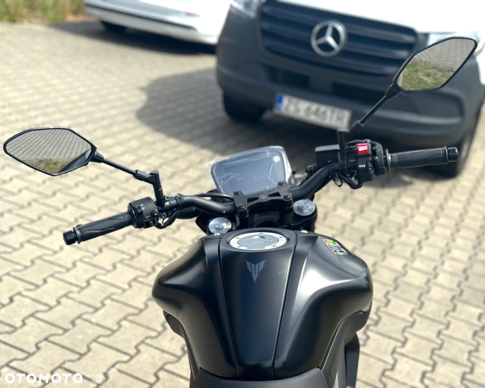 Yamaha MT - 3