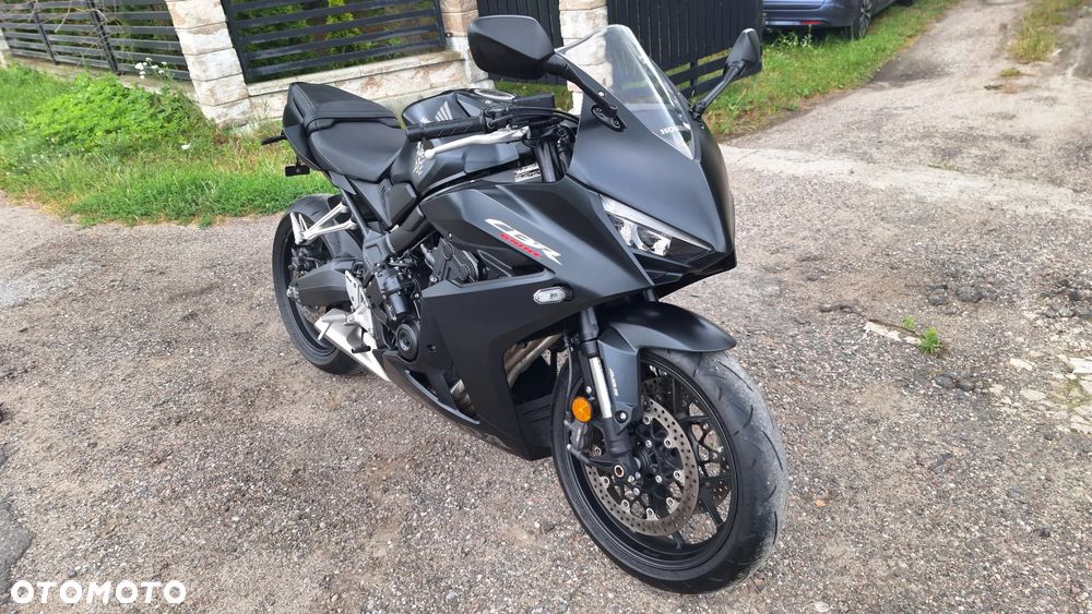 Honda CBR - 3